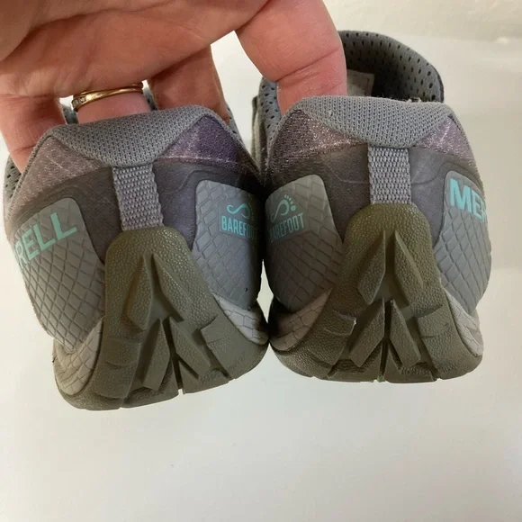 Merrell Trail glove 4 preowned with distressing & tearing on top toe area Sz 9.5 - Picture 9 of 15